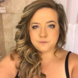 Meet your Posher, Kaelin